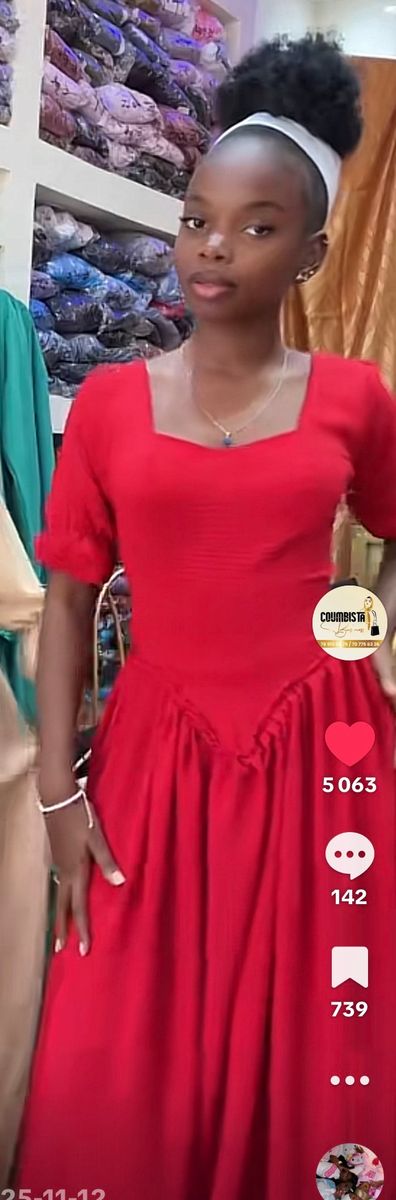 Robe belle court